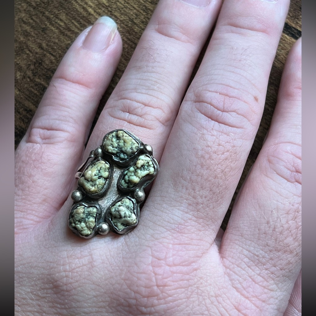 Cluster Stone Ring